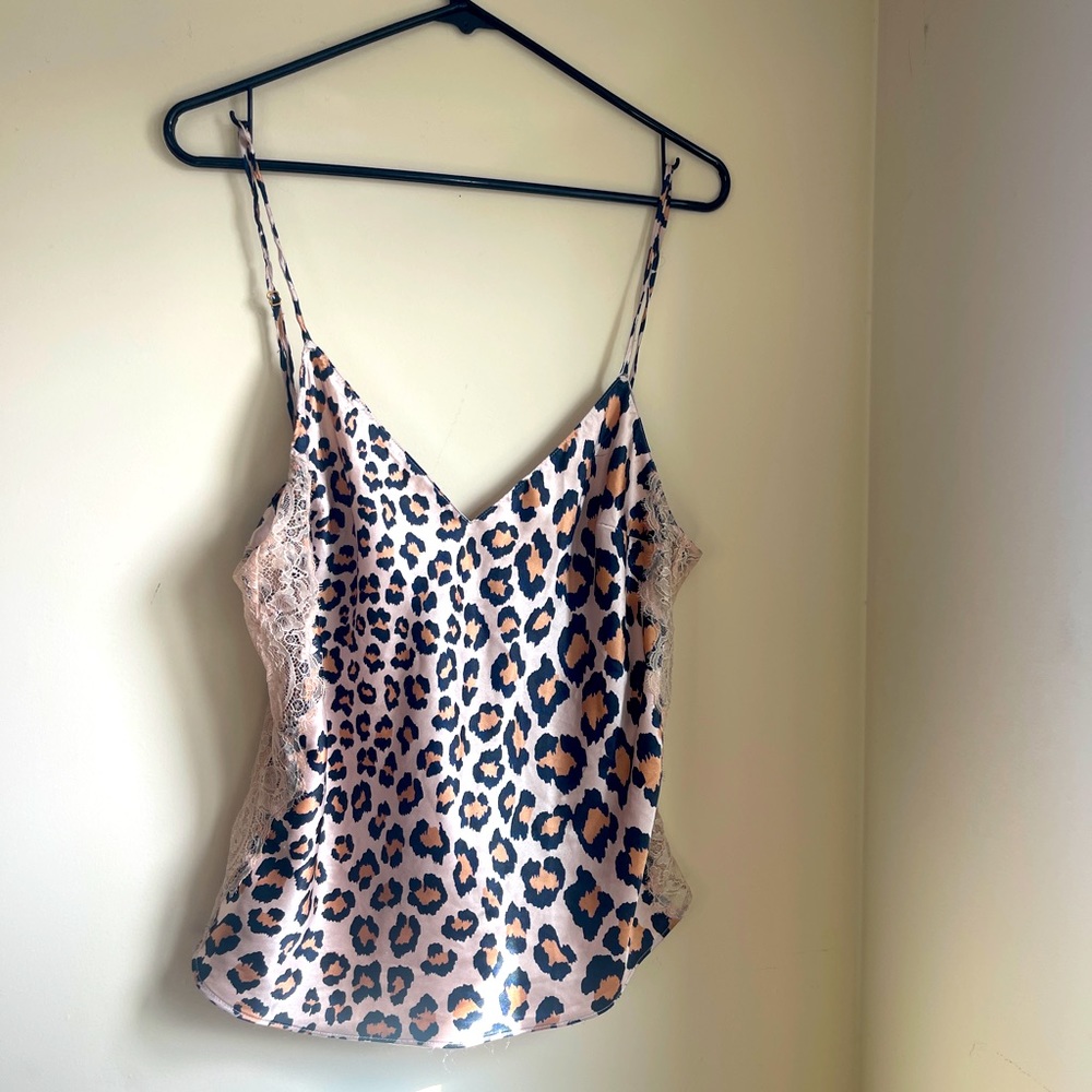 Victoria’s Secret cheetah print sleep cami size M